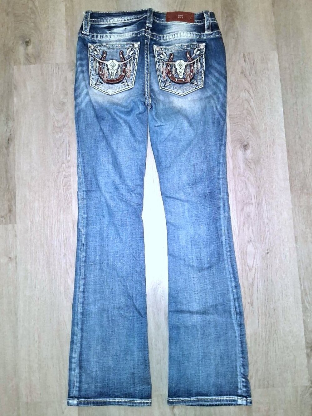 Miss Me Mid-Rise Boot Cut Jeans Size 28 Rhinestone Bling Studded Distressed